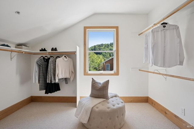 $3,590,000 | 6 Hunter Creek, Fairfax, CA 94930