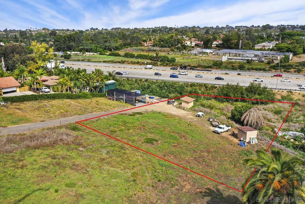 527 Ocean View Avenue Encinitas, CA 92024 - Photo 6 of 15
