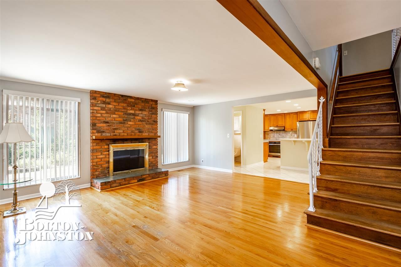 477 Cook Road Grosse Pointe, MI 48236 - Photo 16 of 59 50003003-15.JPG