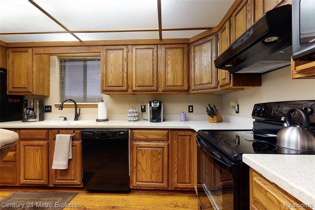 9341 Pettit Road Birch Run, MI 48415 - Photo 23 of 76