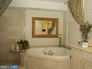 209 North Riding Drive Moorestown, NJ 08057 - Photo 4 of 6 Gallery Image 4