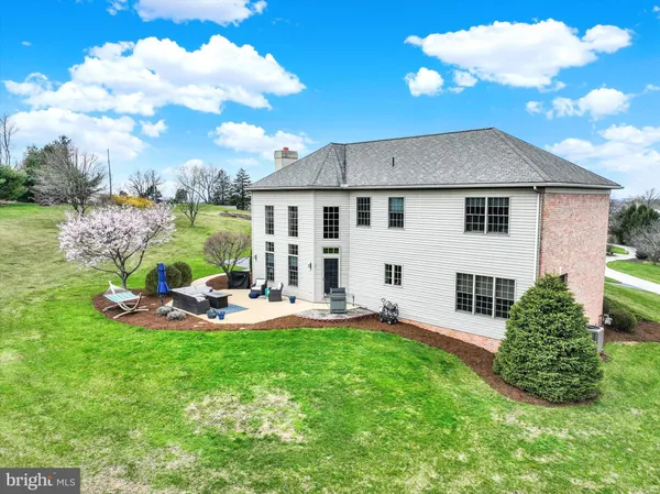 $825,000 | 750 Rydell Drive, Dallastown, PA 17313