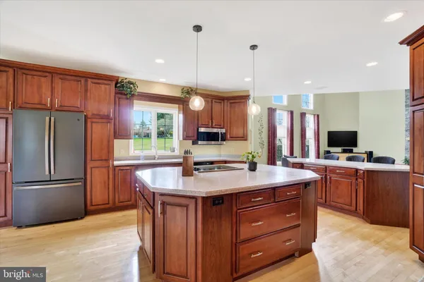 $825,000 | 750 Rydell Drive, Dallastown, PA 17313