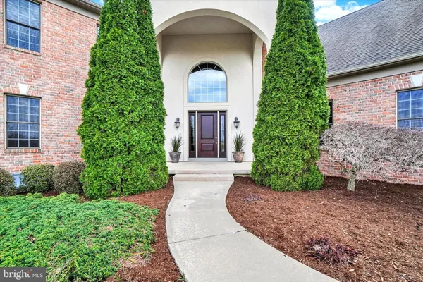 $825,000 | 750 Rydell Drive, Dallastown, PA 17313