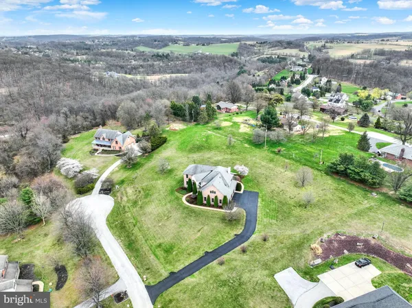 $825,000 | 750 Rydell Drive, Dallastown, PA 17313