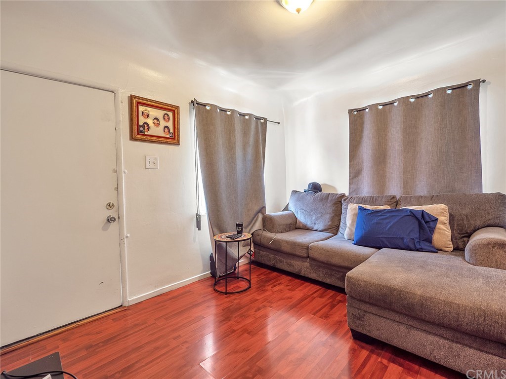 740 Orme Avenue Los Angeles, CA 90023 - Photo 19 of 35