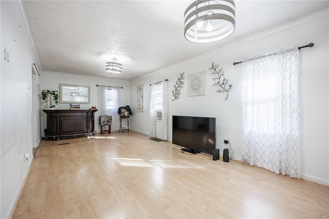 34 Chestnut Ridge Road Chili, NY 14624 - Photo 6 of 30