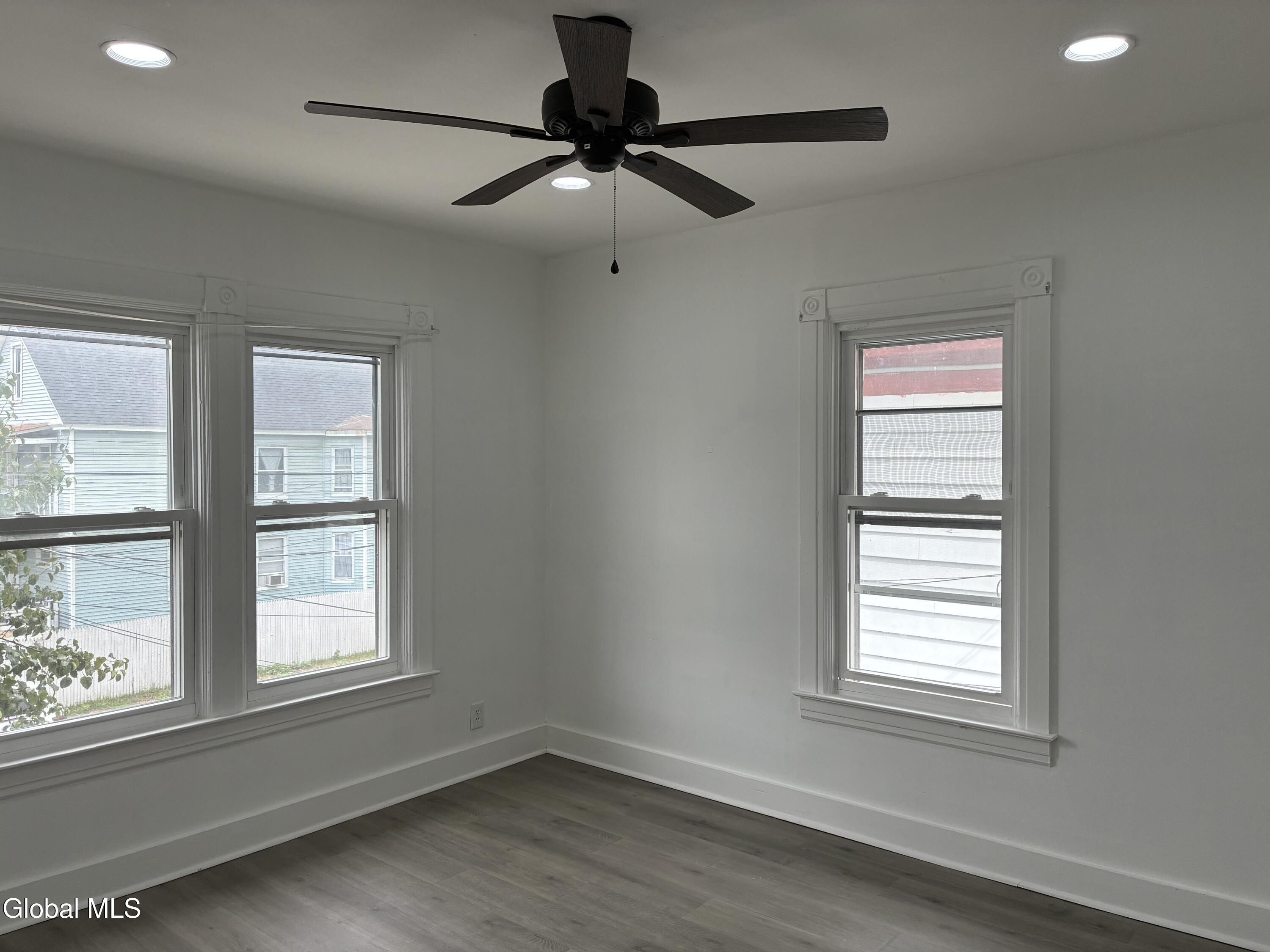 963 Maple Avenue Schenectady, NY 12307 - Photo 26 of 40 IMG_7893
