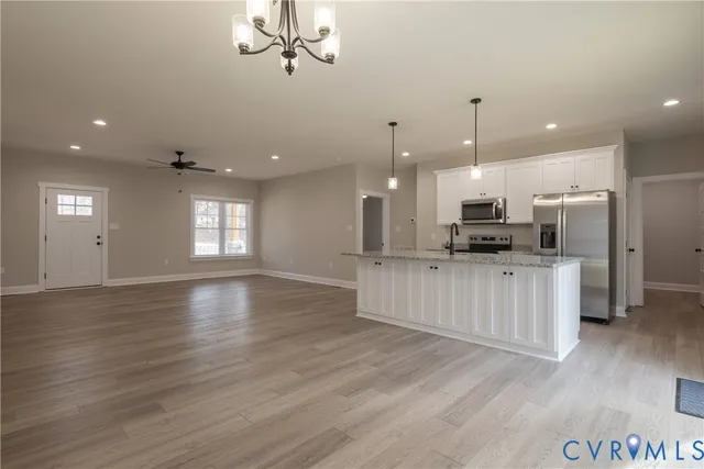 $314,950 | 2223 Ridge Road, Arvonia, VA 23004