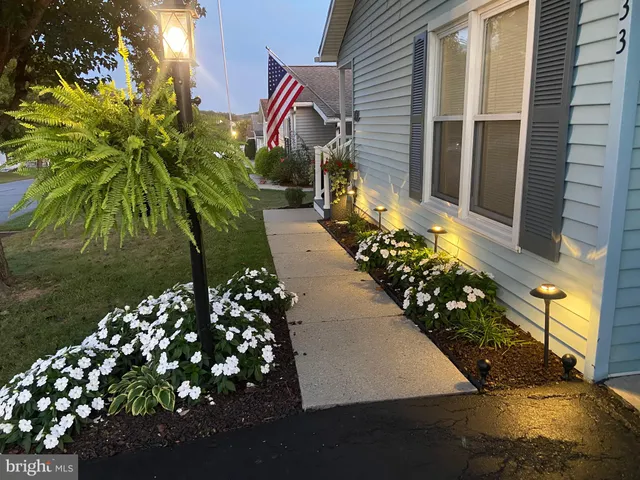 $135,000 | 33 Westview Terrace, Womelsdorf, PA 19567