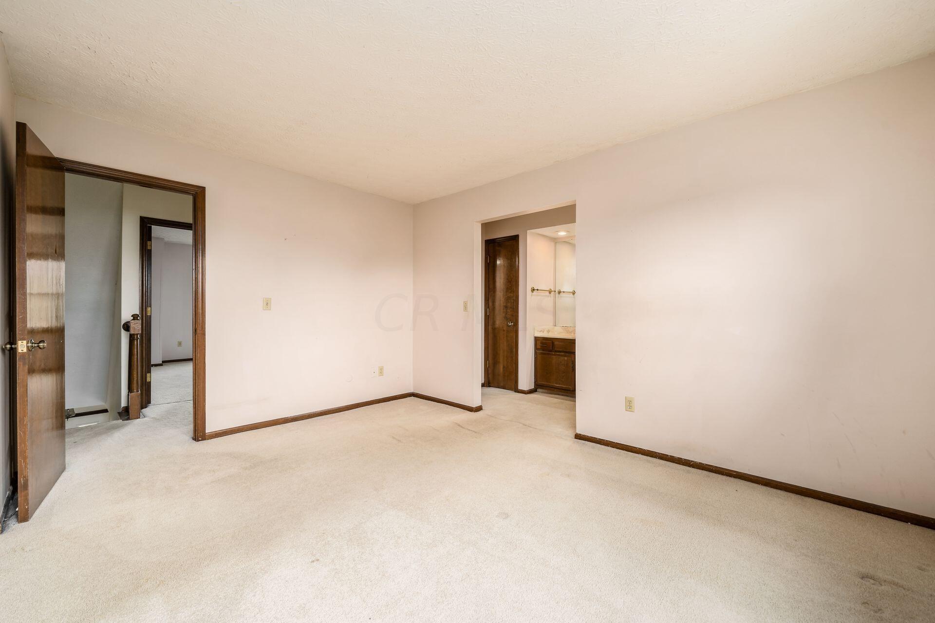 1767 Connors Point Drive Columbus, OH 43220 - Photo 17 of 26 016_4c6f2c_j 1767 Connors 033