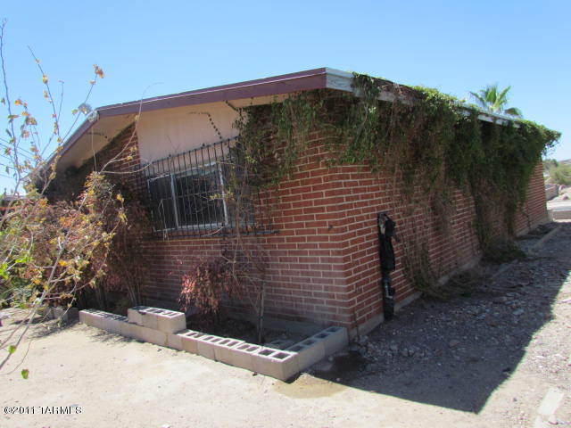 1802 West Merlin Road Tucson, AZ 85713 - Photo 5 of 15