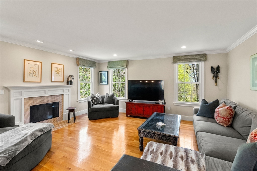 22 Edwardel Road Needham, MA 02492 - Photo 15 of 26