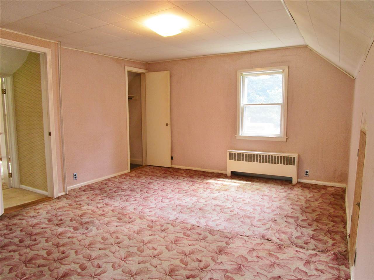 113 Cross Street Bennington, VT 05201 - Photo 22 of 40 Gallery Image 22