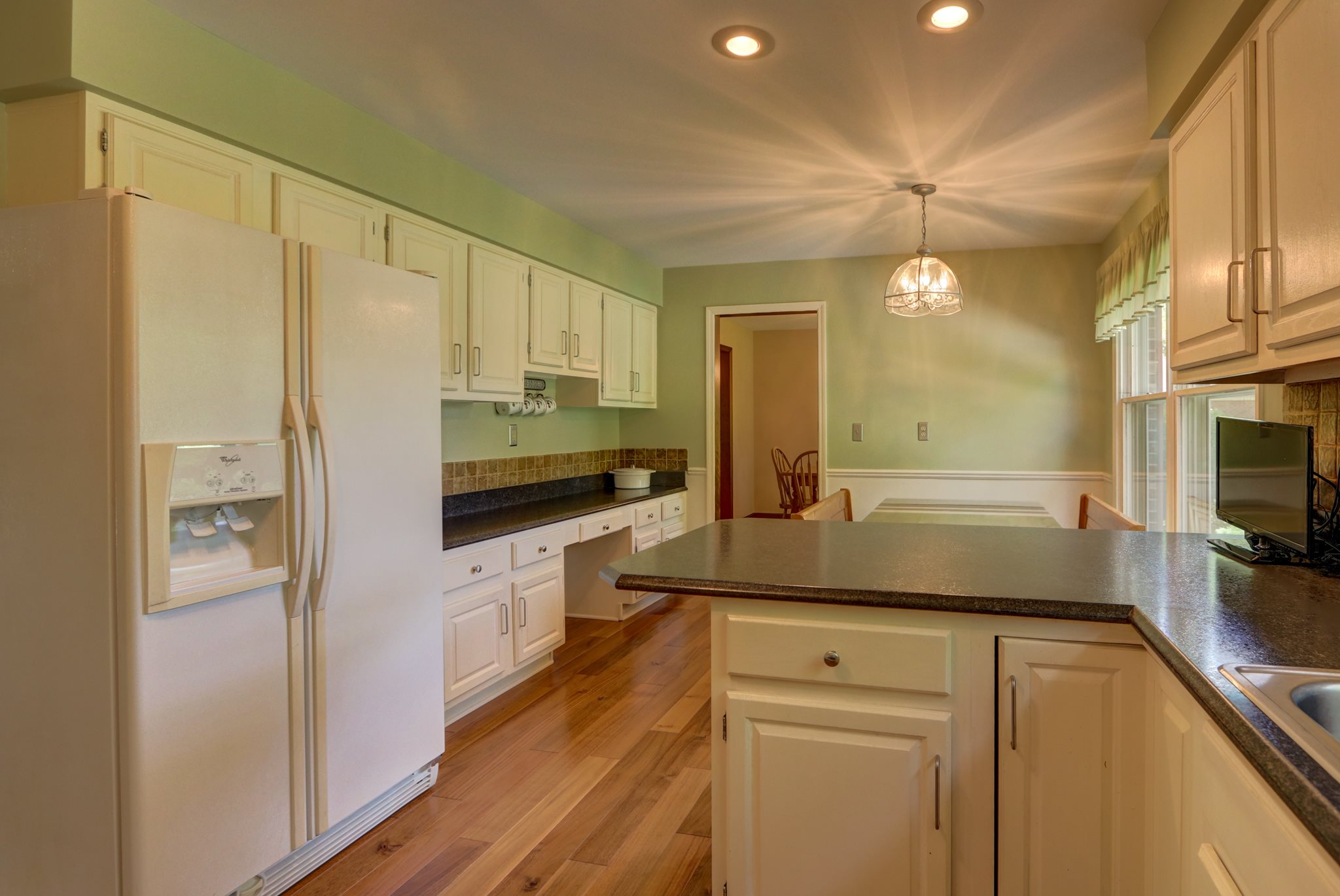 12800 Red Gate Road Evansville, IN 47725 - Photo 7 of 35 Gallery Image 7