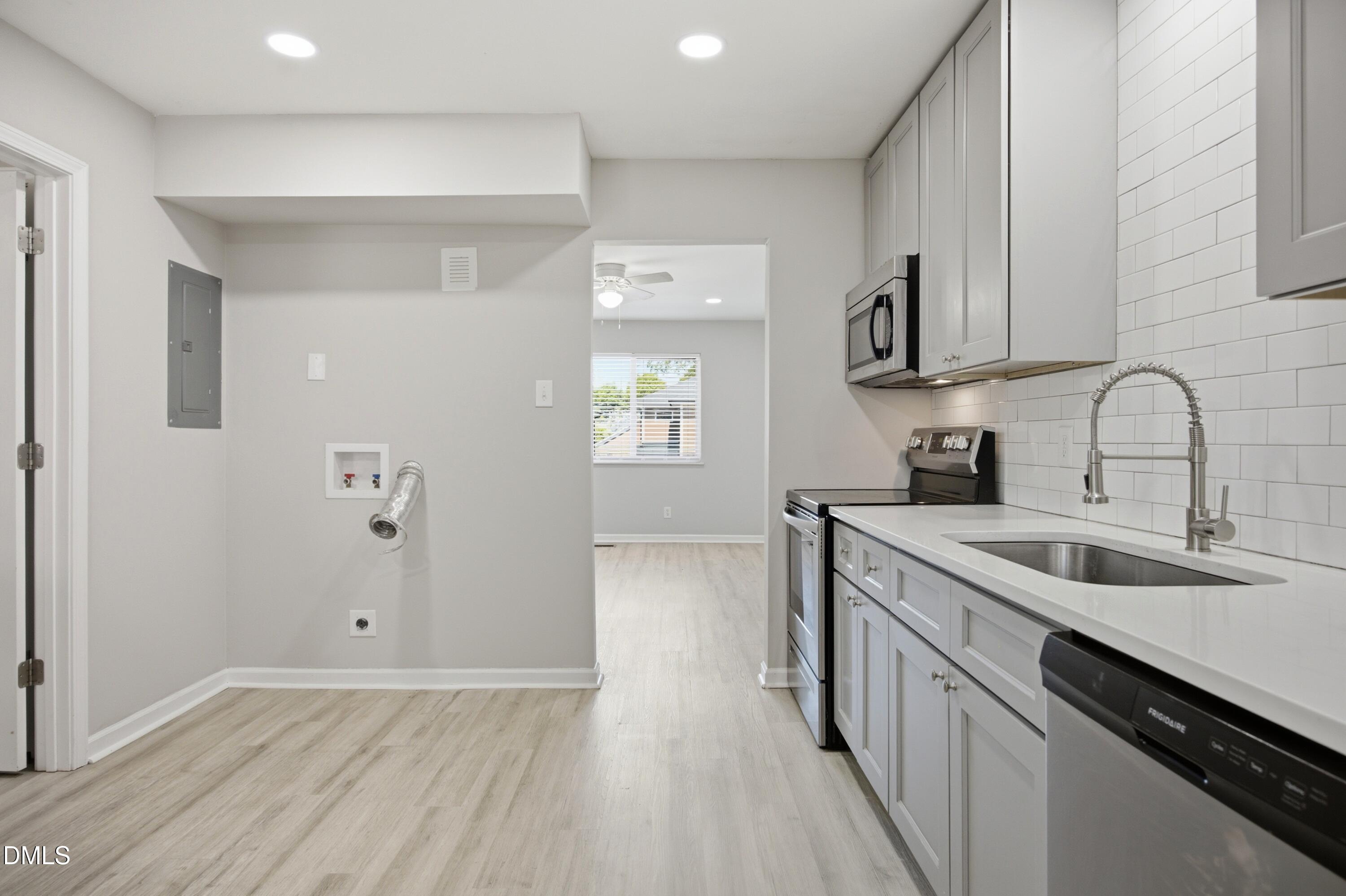 1007 Grant Street Durham, NC 27701 - Photo 11 of 45
