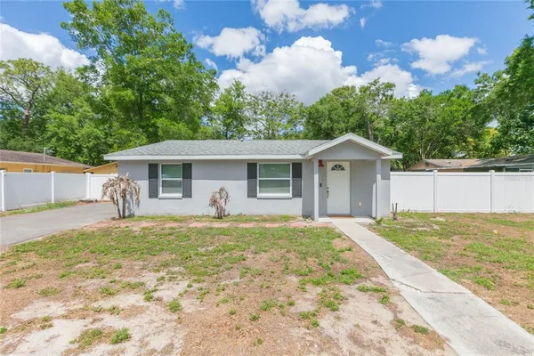 $285,000 | 39147 6th Avenue, Zephyrhills, FL 33542