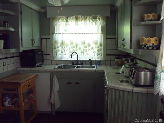493 Reservoir Road Marion, NC 28752 - Photo 11 of 21 Gallery Image 11