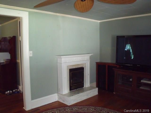 493 Reservoir Road Marion, NC 28752 - Photo 8 of 21 Gallery Image 8