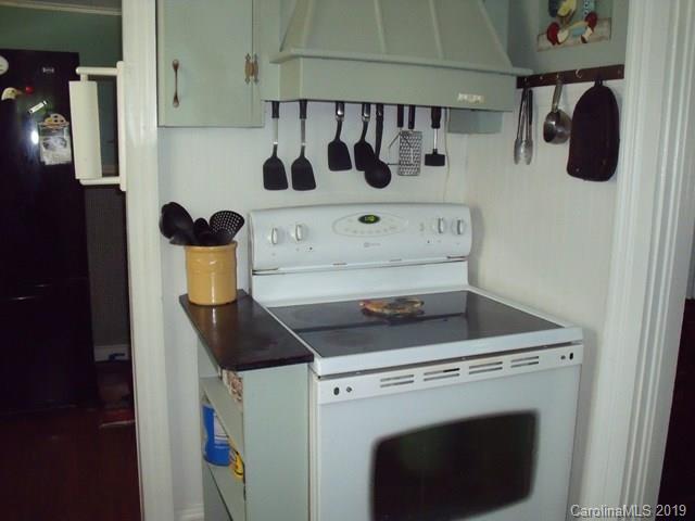 493 Reservoir Road Marion, NC 28752 - Photo 10 of 21 Gallery Image 10