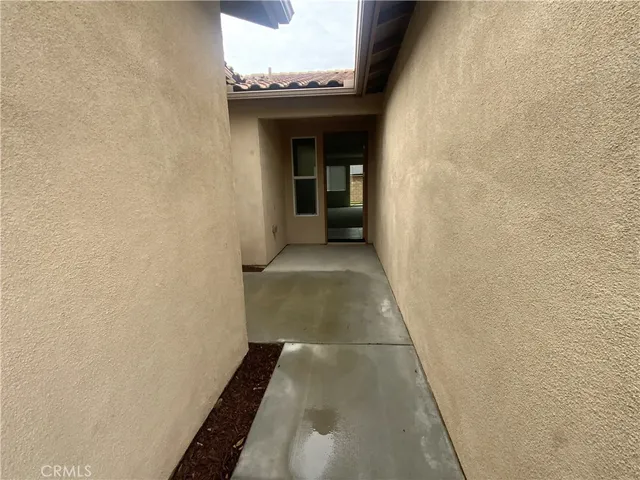 $3,300 | 5927 White Willow Lane, Jurupa Valley, CA 92509