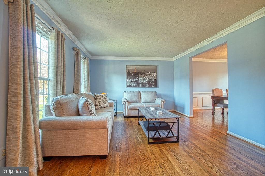 1940 East Beech Road Sterling, VA 20164 - Photo 5 of 27 Living Room view from the foyer