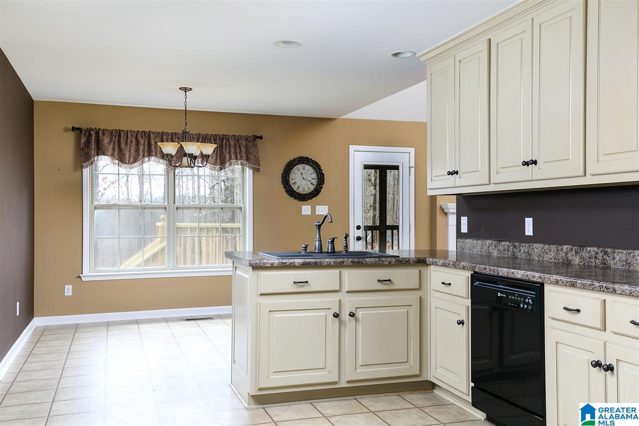 12563 Renaee Circle McCalla, AL 35111 - Photo 10 of 36