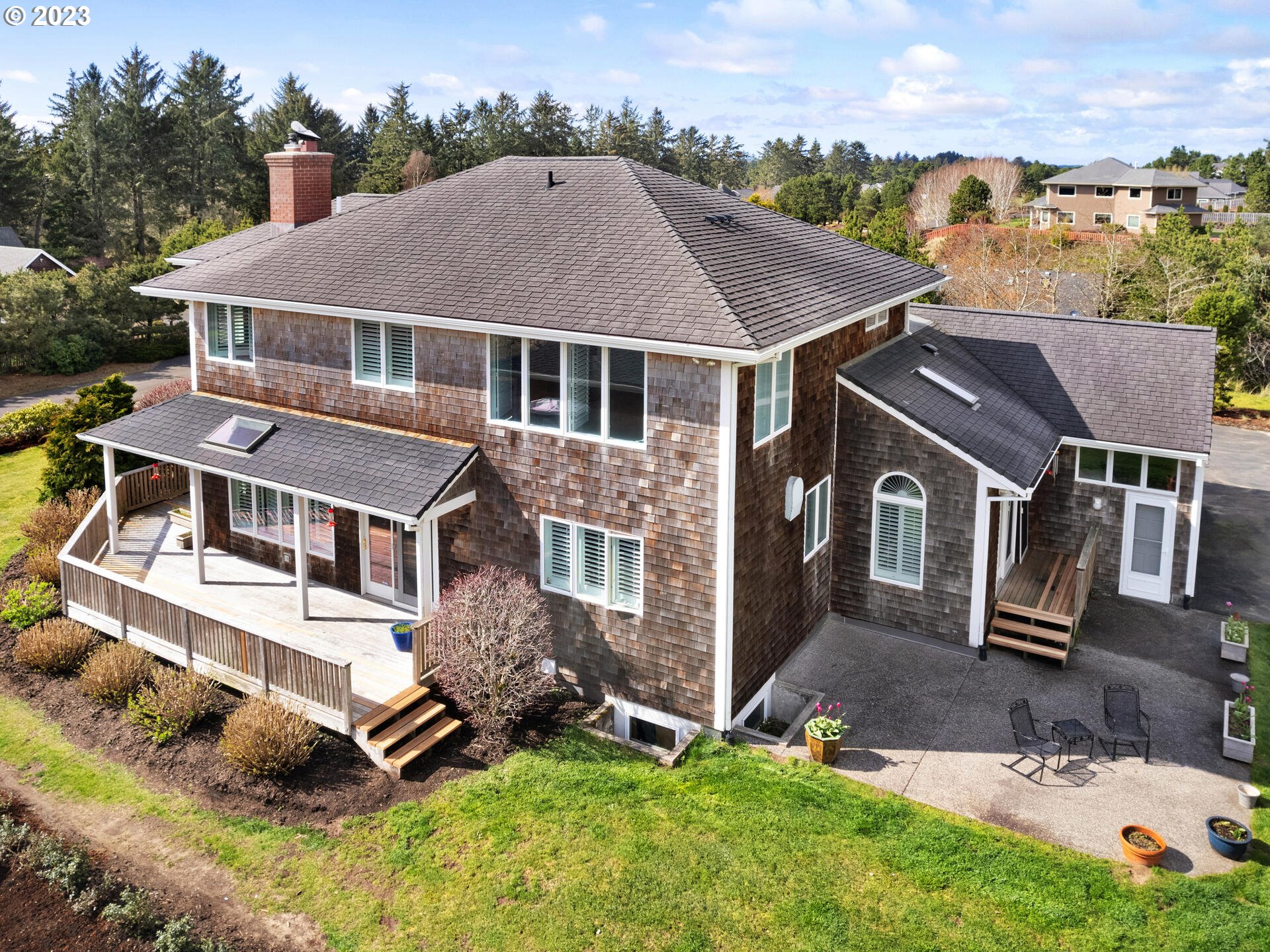 2627 Pine Ridge Drive Gearhart, OR 97138 - Photo 2 of 30