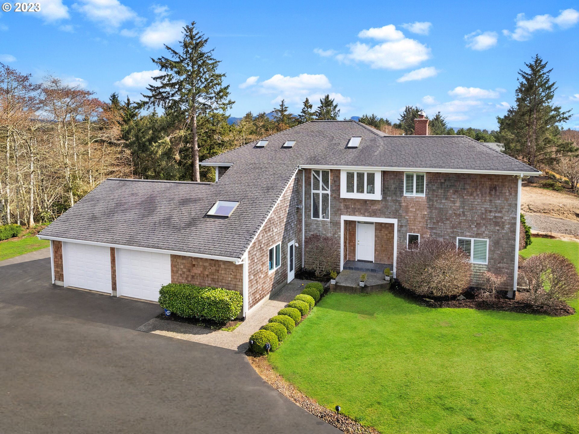 2627 Pine Ridge Drive Gearhart, OR 97138 - Photo 4 of 30