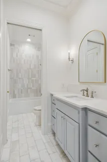 $5,950,000 | 2122 Old Hickory Boulevard, Nashville, TN 37215