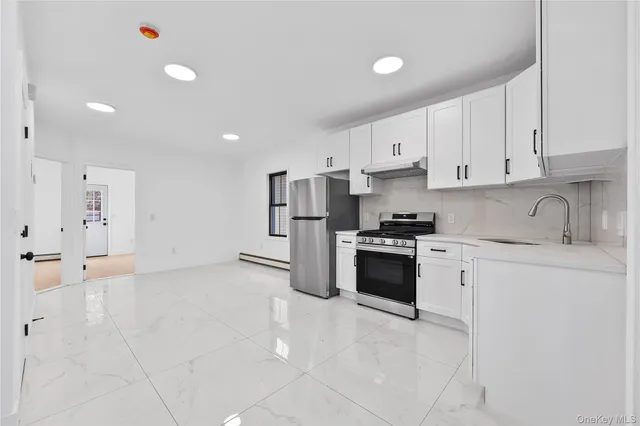 $1,498,000 | 94-43 46th Avenue | Elmhurst