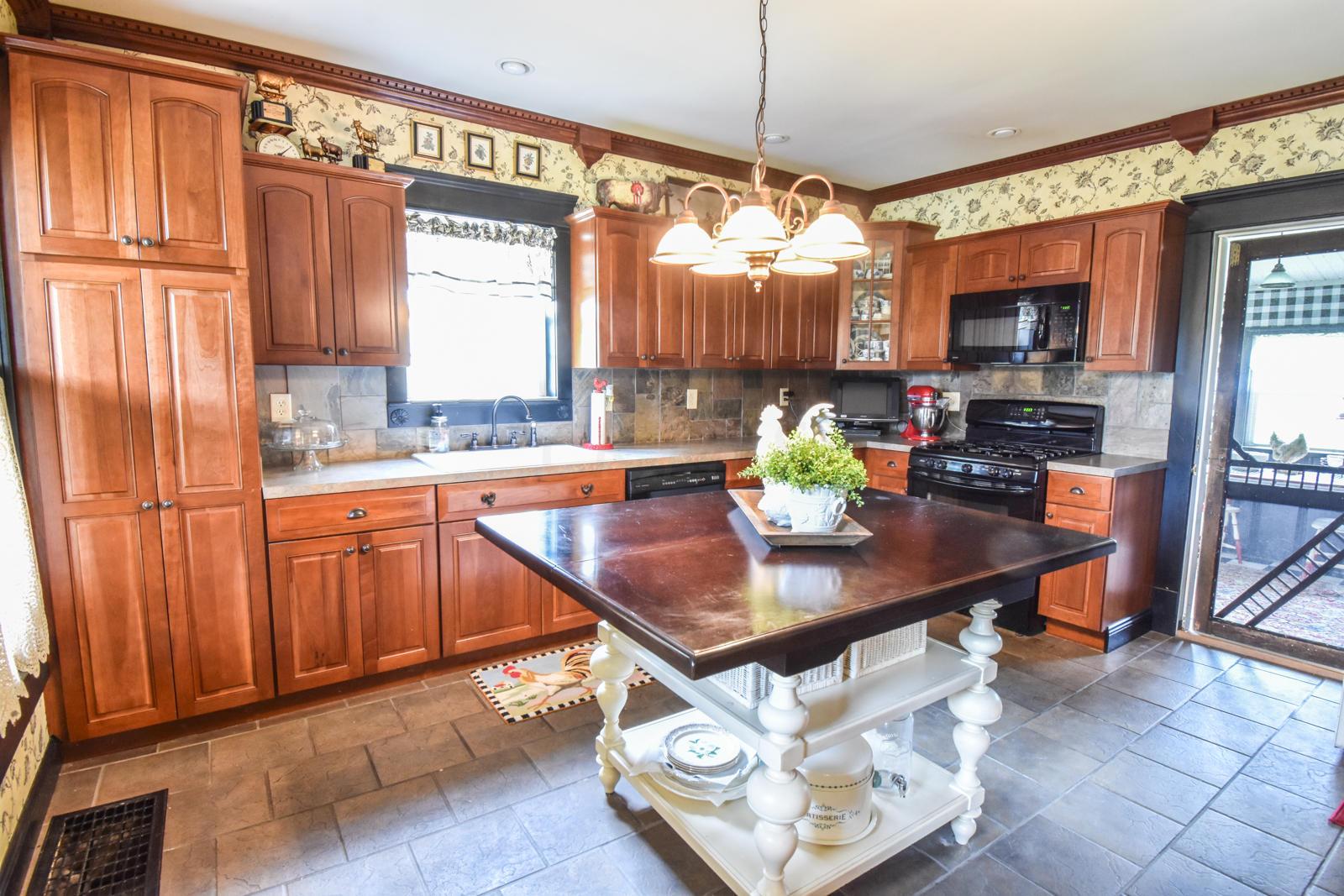 1391 Swans Road Northeast Newark, OH 43055 - Photo 10 of 25 Gallery Image 10