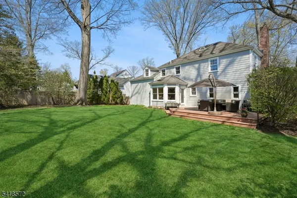 $1,399,000 | 29 Fairfax Terrace, Chatham, NJ 07928