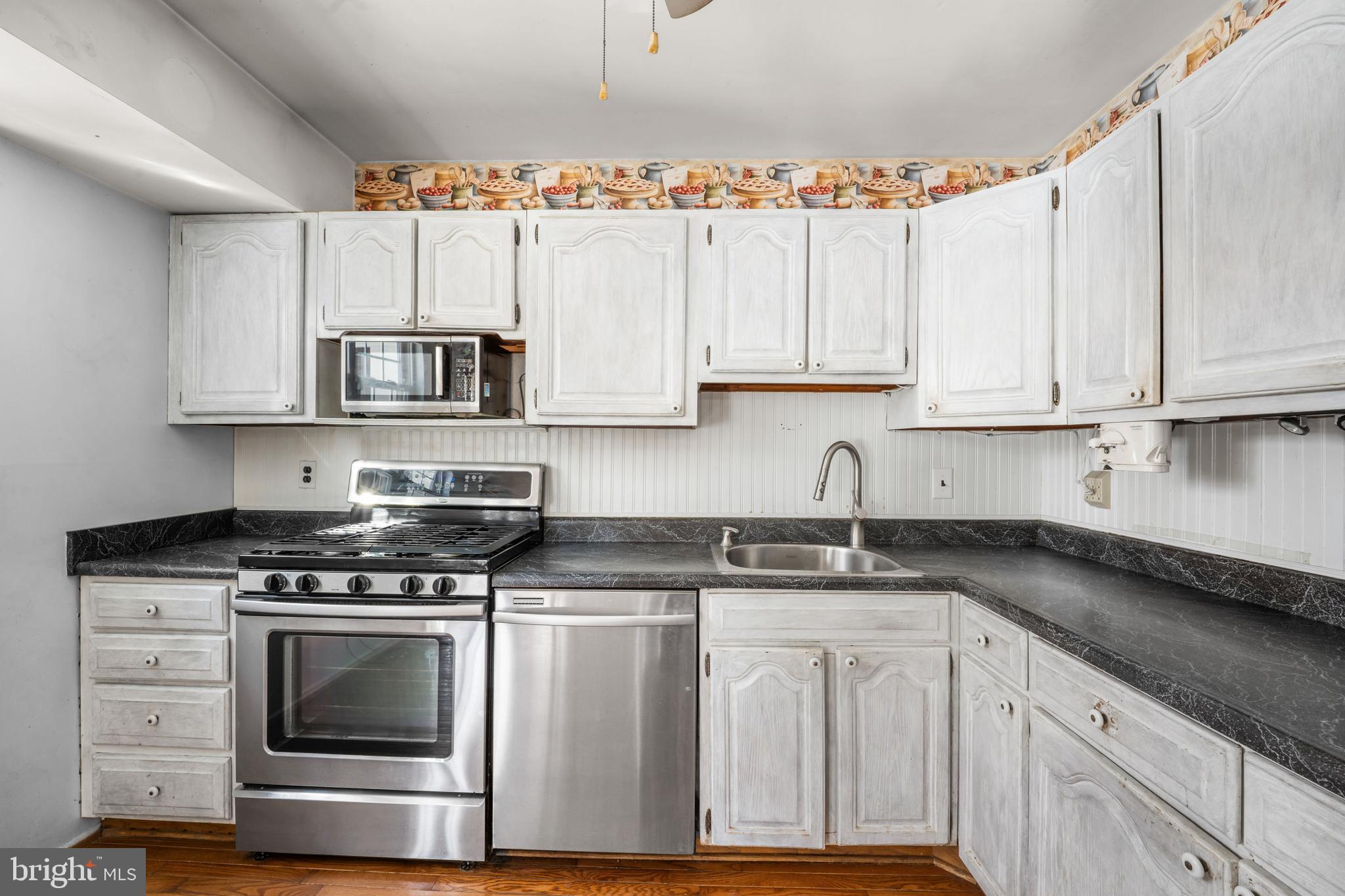 8248 Craver Road Millersville, MD 21108 - Photo 6 of 21