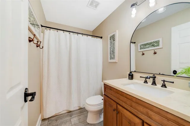 $430,000 | 135 East 9th Street, Chuluota, FL 32766