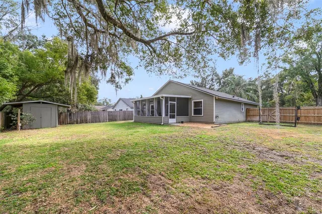 $430,000 | 135 East 9th Street, Chuluota, FL 32766