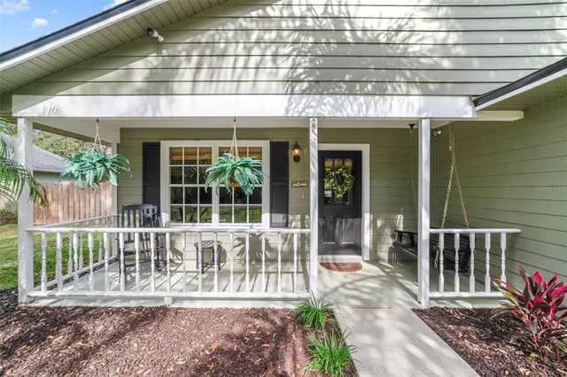 $430,000 | 135 East 9th Street, Chuluota, FL 32766