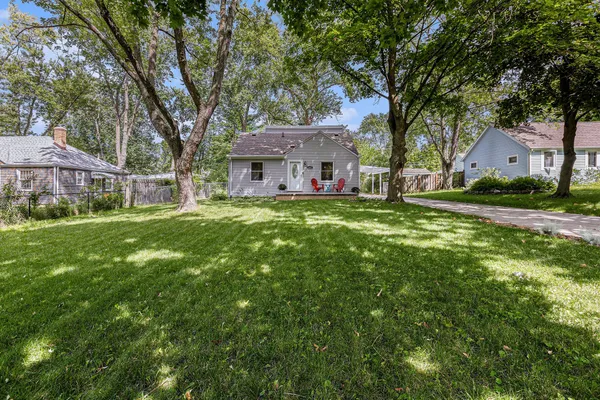 $385,000 | 2657 Elmwood Avenue, Ann Arbor, MI 48104