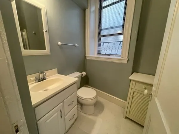 $2,450 | 69 Park Drive, Unit 17, Boston, MA 02215