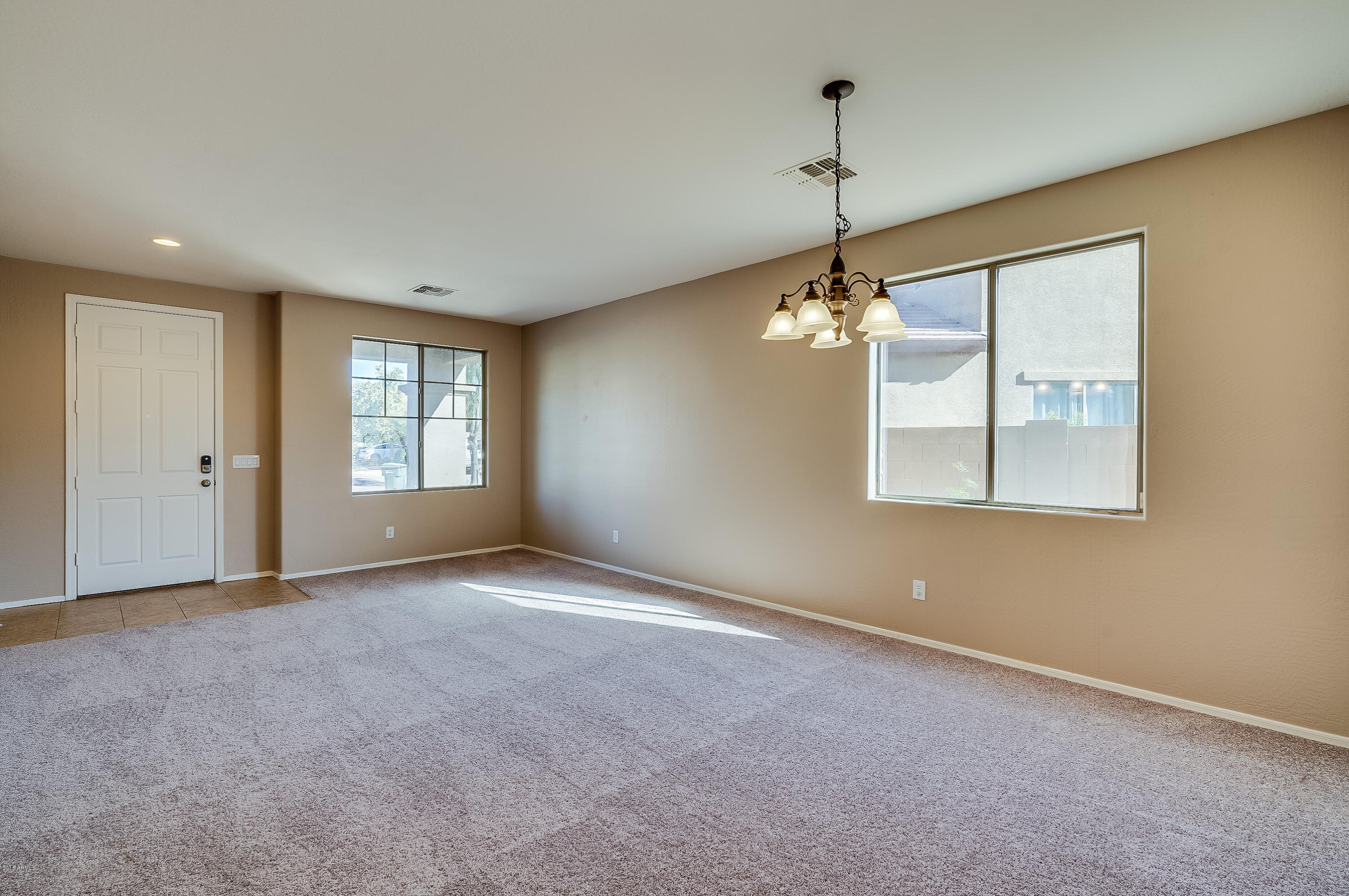 8709 West Cordes Road Tolleson, AZ 85353 - Photo 3 of 23 Cordes-7