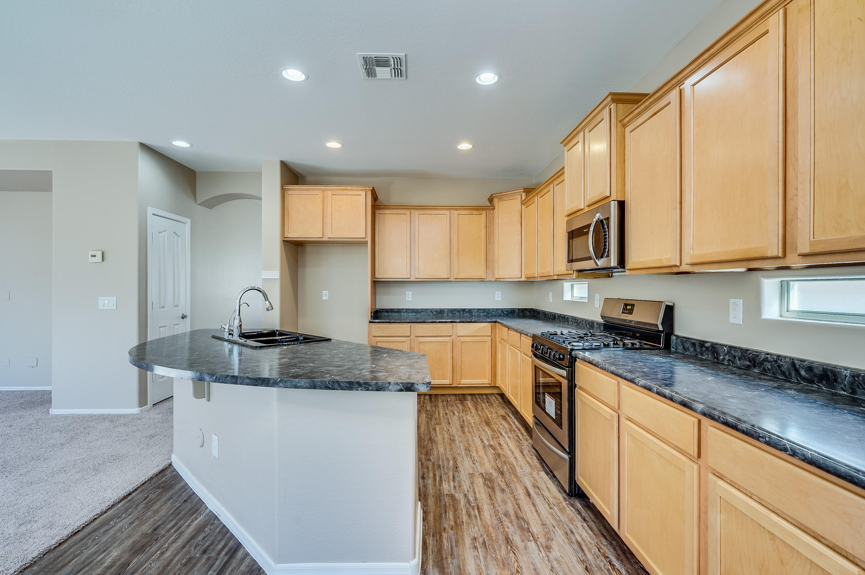 8709 West Cordes Road Tolleson, AZ 85353 - Photo 6 of 23 Cordes-11