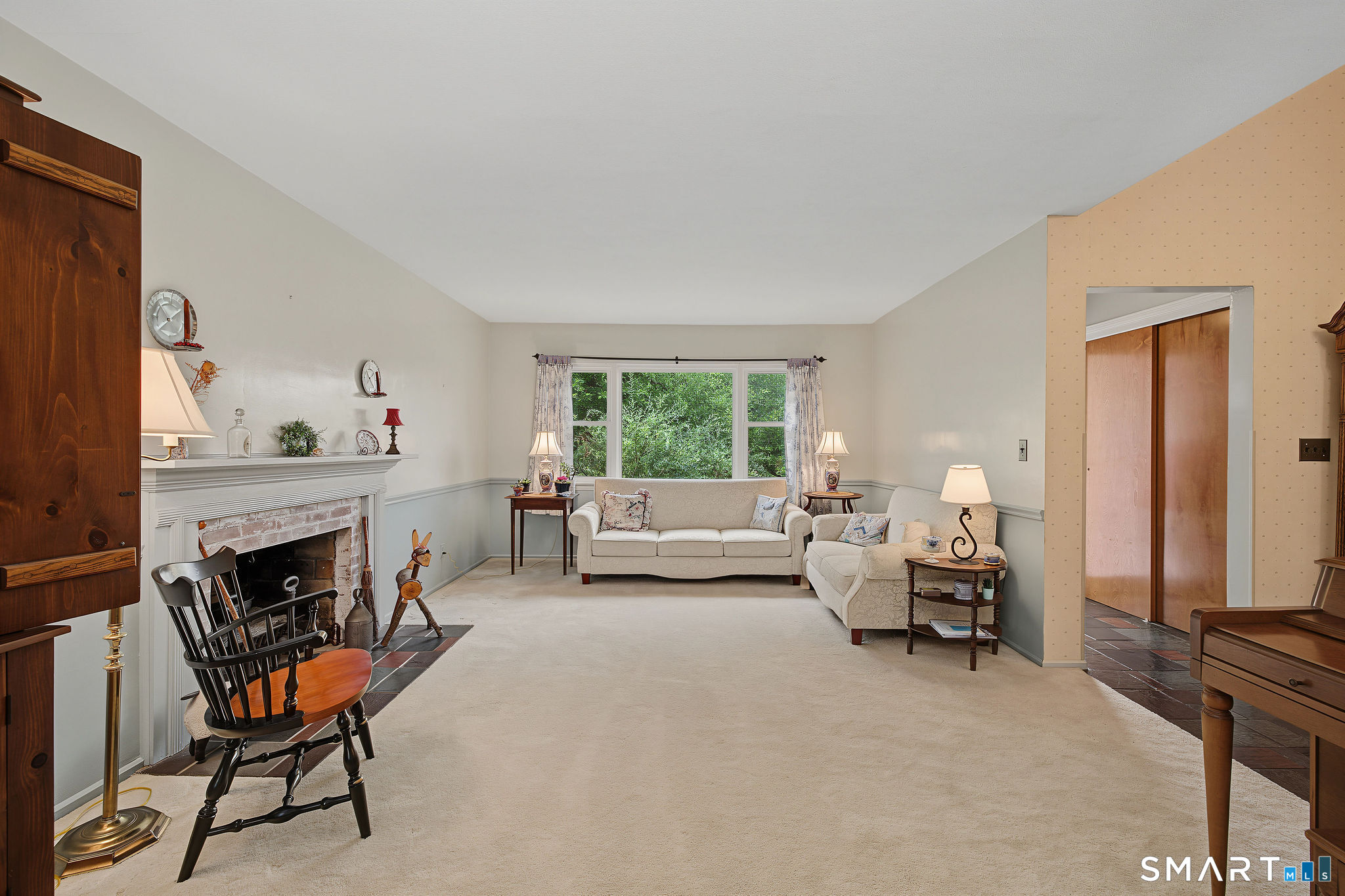 4 Ezra Road Danbury, CT 06811 - Photo 9 of 40