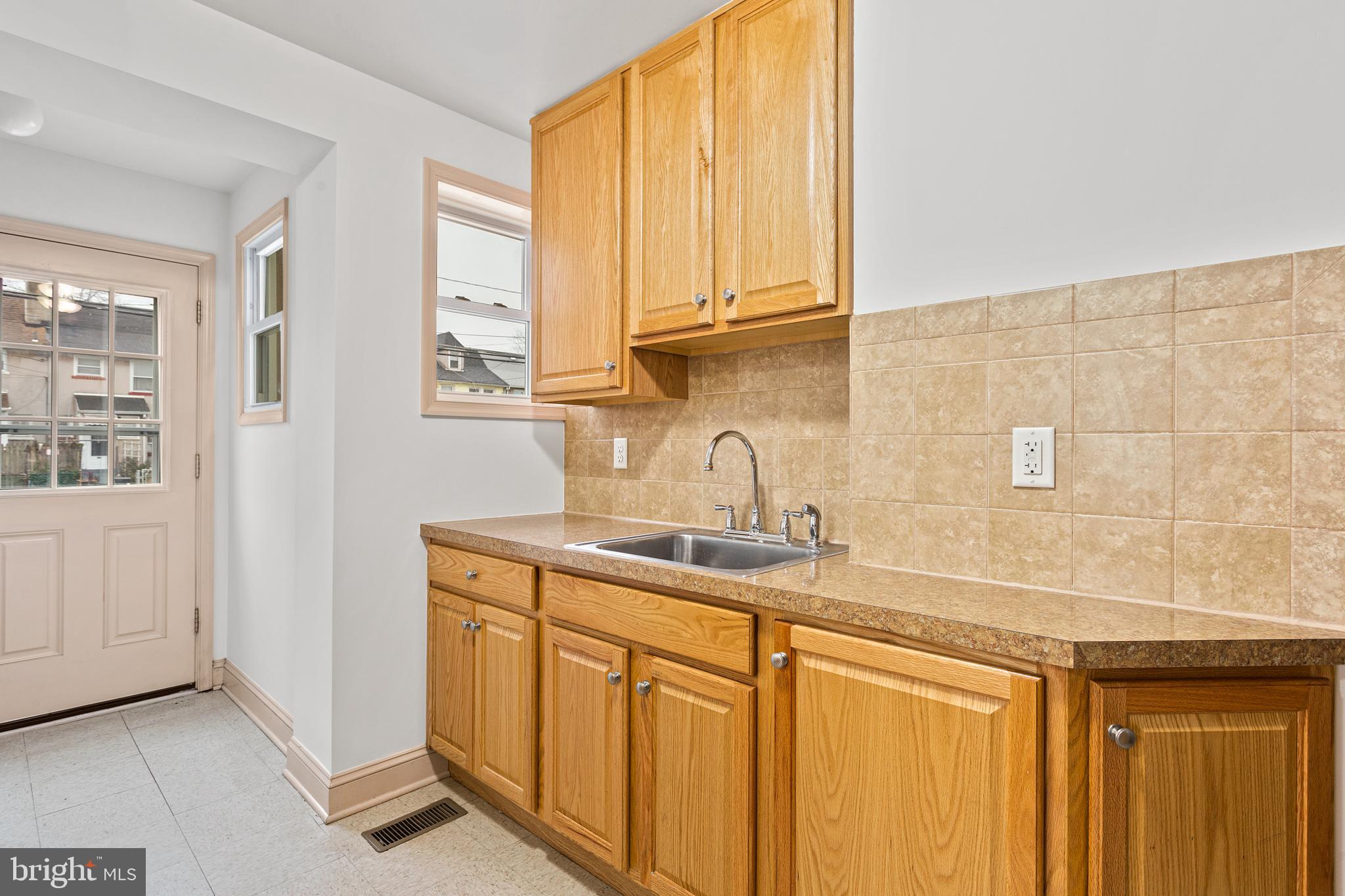 74 Kinship Road Dundalk, MD 21222 - Photo 10 of 29 Kitchen with access to rear yard