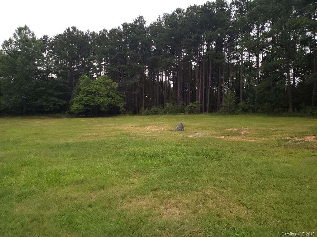 2488 Eagle Point Road Clover, SC 29710 - Photo 5 of 14