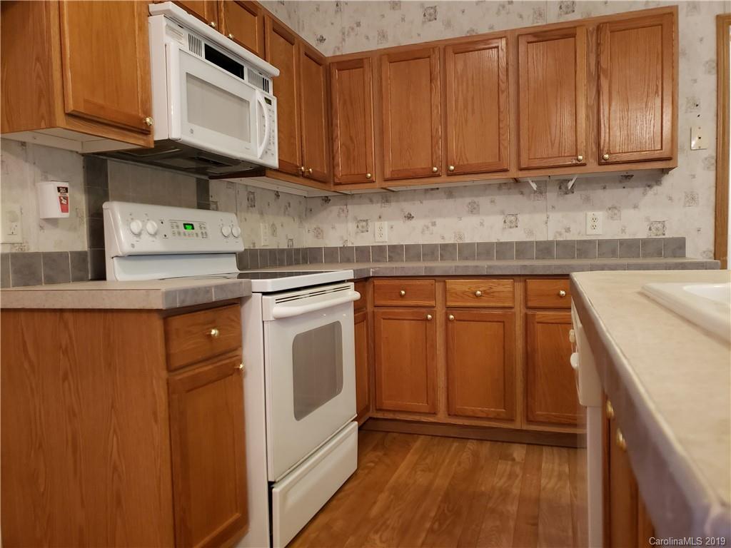 2488 Eagle Point Road Clover, SC 29710 - Photo 10 of 14