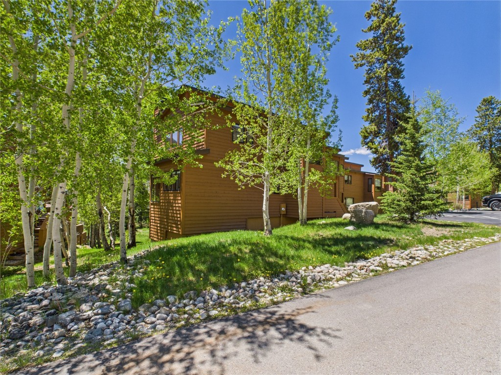 620 Tennis Club Road, Unit 1339 Keystone, CO 80435 - Photo 34 of 49 Enjoy added seclusion and sunlight in this spacious end unit