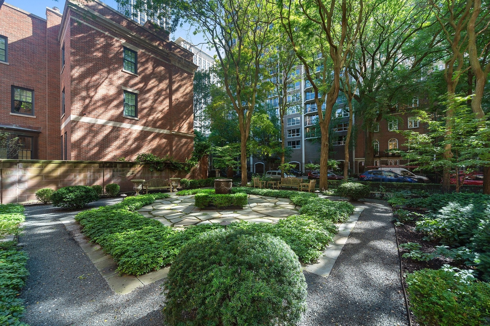 1500 North Astor Street, Unit 7 Chicago, IL 60610 - Photo 23 of 23