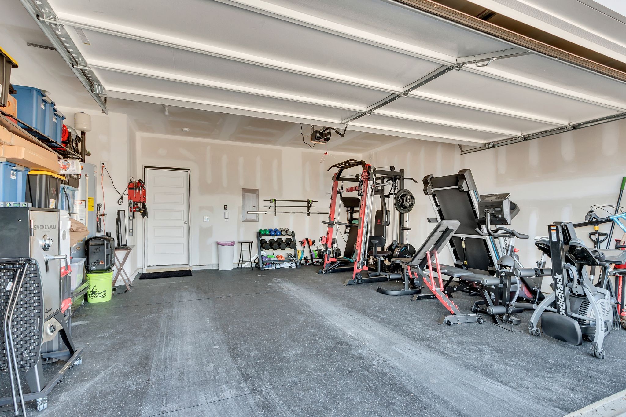 2736 Fordham Street Columbia, TN 38401 - Photo 14 of 15 a view of a room with gym equipment