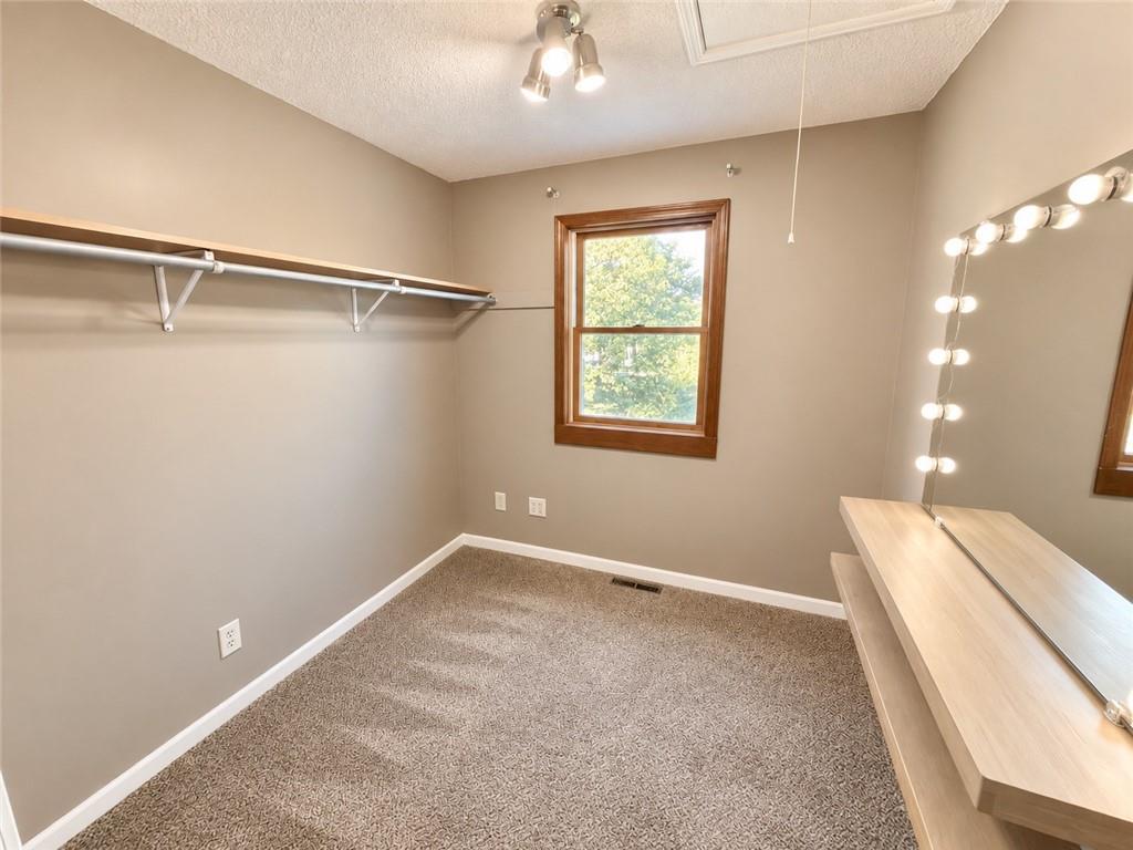 1904 Northeast 85th Road Warrensburg, MO 64093 - Photo 24 of 32 Gallery Image 24