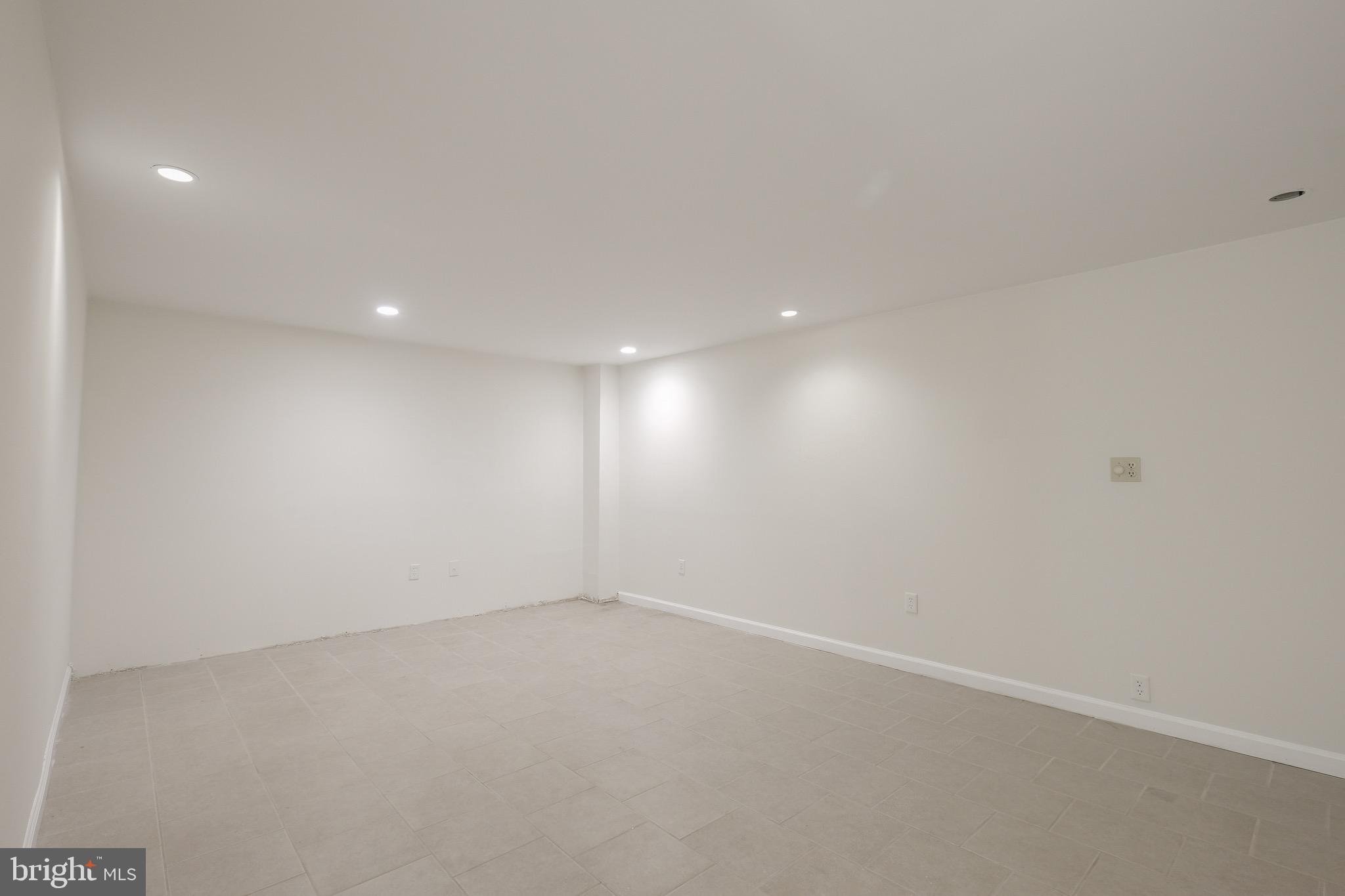 35 C Chicopee Drive Princeton, NJ 08540 - Photo 21 of 24 a view of an empty room